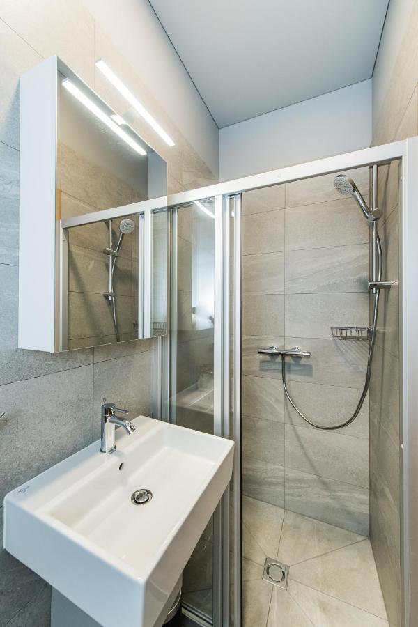 River City Apartments No 3 By Urban Rent คอนัส ภายนอก รูปภาพ